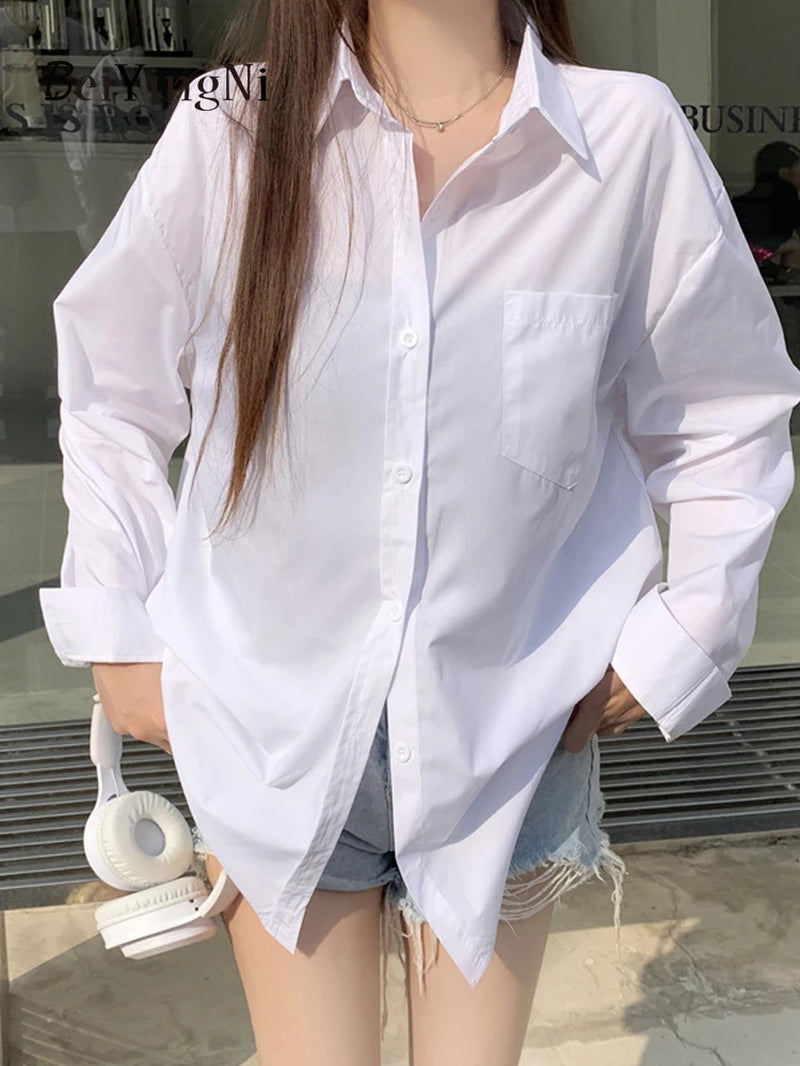 Effortlessly Chic  2024 Spring Autumn Women's Oversized White Blouse with Pockets - Trendy Korean Style Top
